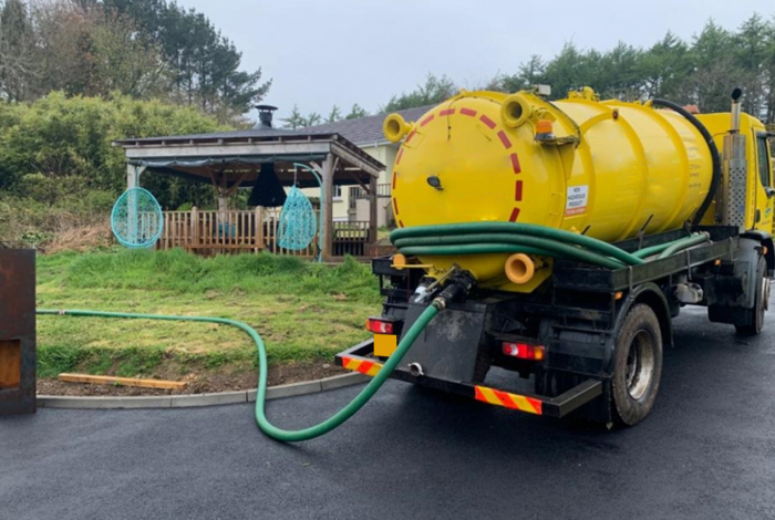 septic tank cleaning service